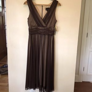 Sleeveless sheer brown calf length dress Size 10